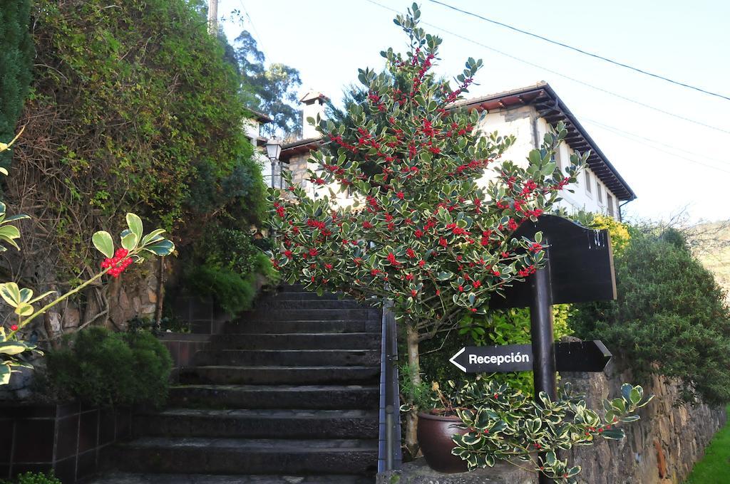 Apartamentos El Llugaron Miravalles Chambre photo